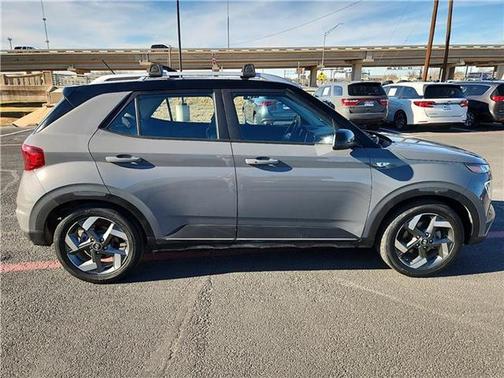 2023 Hyundai VENUE Limited