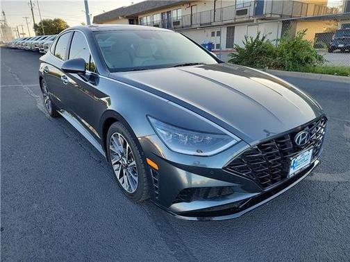 2022 Hyundai SONATA Limited