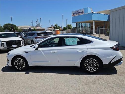 2024 Hyundai SONATA Hybrid Limited