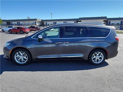 2020 Chrysler Pacifica Limited