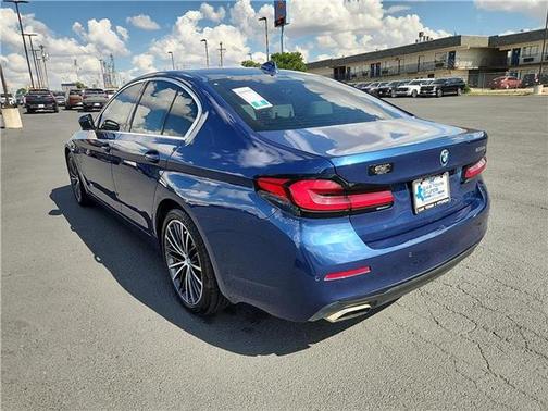 2022 BMW 530e 530e