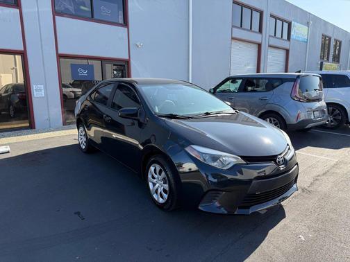 2014 Toyota Corolla LE Premium