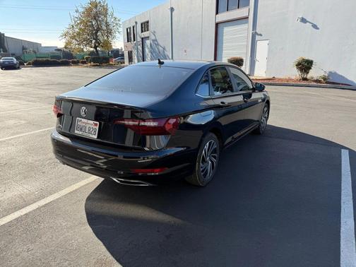 2021 Volkswagen Jetta 1.4T SEL Premium