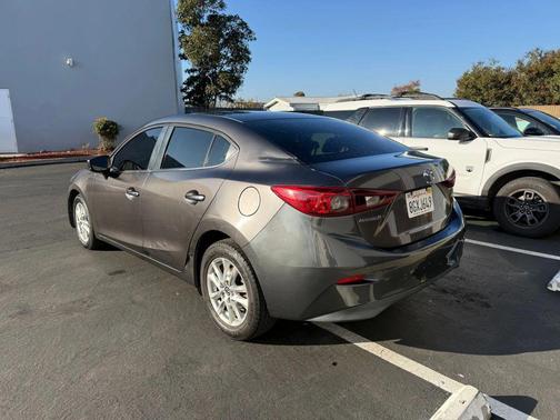 2017 Mazda Mazda3 Sport