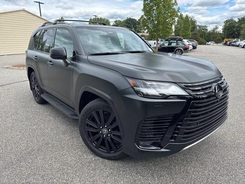 2025 Lexus LX 600 Luxury