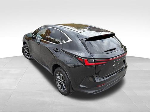 2022 Lexus NX 350h Premium