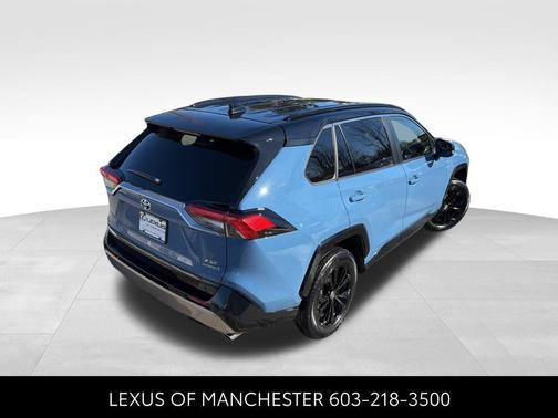 2023 Toyota RAV4 Hybrid SE