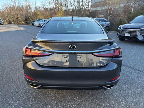 2025 Lexus ES 350 Base