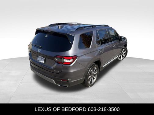 Modern Steel Metallic 2023 Honda Pilot AWD Elite