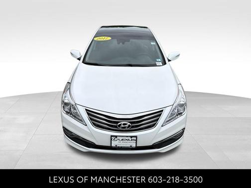 Diamond White Pearl 2017 Hyundai Azera Limited