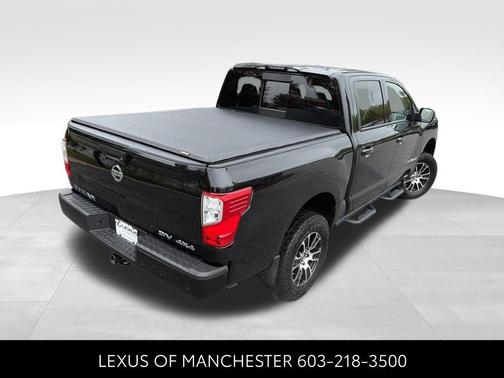 Super Black 2021 Nissan Titan SV