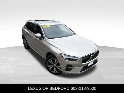 Bright Dusk Metallic 2023 Volvo XC60 B5 Ultimate Bright Theme