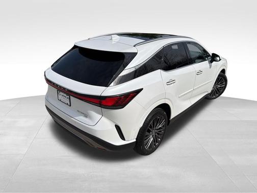 Eminent White Pearl 2023 Lexus RX 350h Luxury