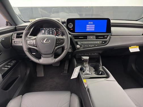 2025 Lexus ES 350 Ultra Luxury