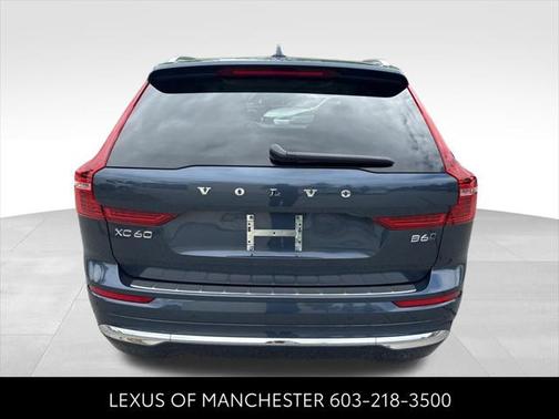 2023 Volvo XC60 B6 Ultimate Bright Theme