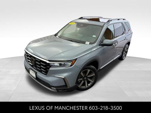 Gray 2025 Honda Pilot Elite