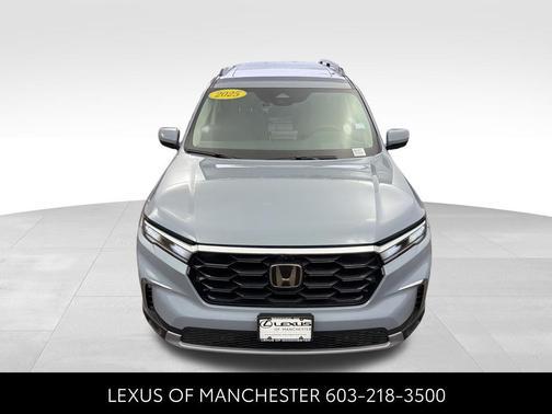 Gray 2025 Honda Pilot Elite