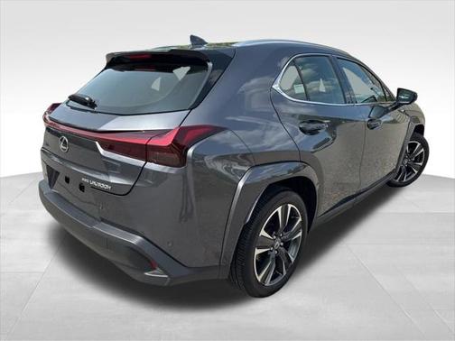 2025 Lexus UX 300h Base