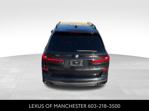 2021 BMW X7 M50i