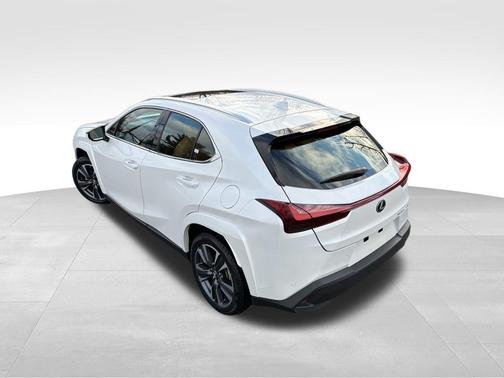 2024 Lexus UX 250h Base