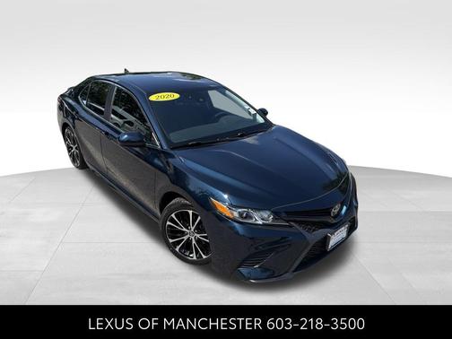 Galactic Aqua Mica 2020 Toyota Camry SE