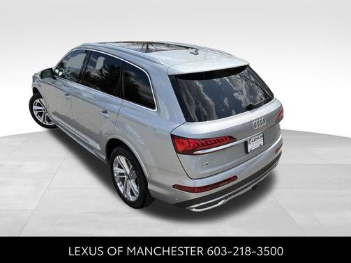 Satellite Silver Metallic 2023 Audi Q7 55 Premium Plus