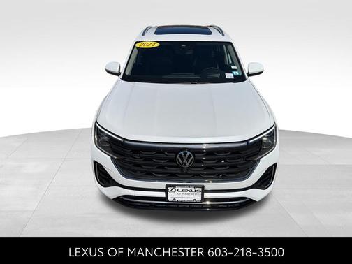 Opal White Pearl 2024 Volkswagen Atlas 2.0T SEL Premium R-Line 4MOTION