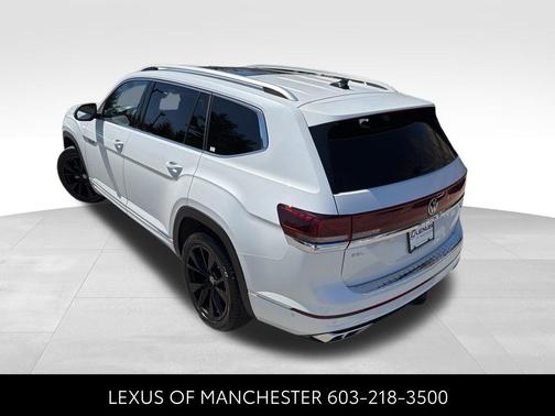 Opal White Pearl 2024 Volkswagen Atlas 2.0T SEL Premium R-Line 4MOTION