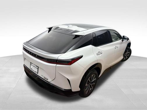 2025 Lexus RZ 450e 450e Premium