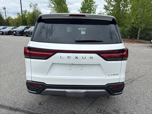 2025 Lexus LX 600 Luxury