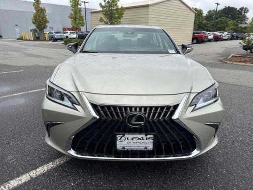 2025 Lexus ES 350 Base
