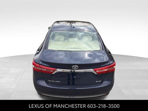 2017 Toyota Avalon XLE