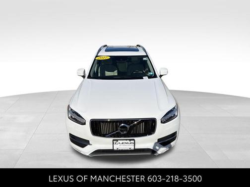 2017 Volvo XC90 T6 Momentum