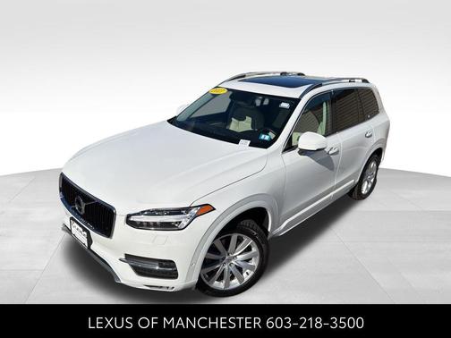 2017 Volvo XC90 T6 Momentum