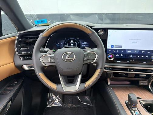 Eminent White Pearl 2025 Lexus RX 350h Premium Plus