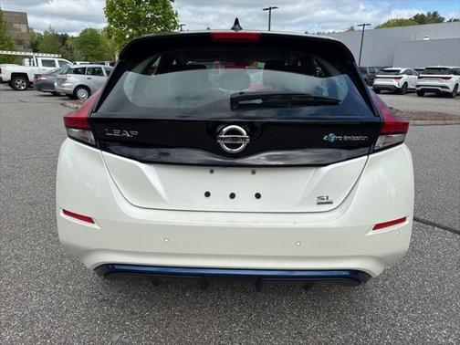 2022 Nissan Leaf SL PLUS 62 kWh