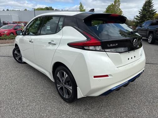 2022 Nissan Leaf SL PLUS 62 kWh