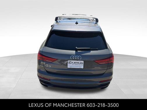 Chronos Gray Metallic 2022 Audi Q3 45 S line Premium