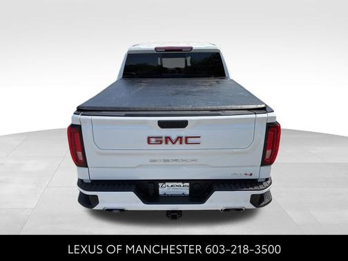 Summit White 2023 GMC Sierra 1500 AT4
