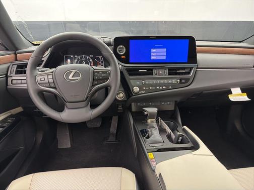 2025 Lexus ES 350 Base