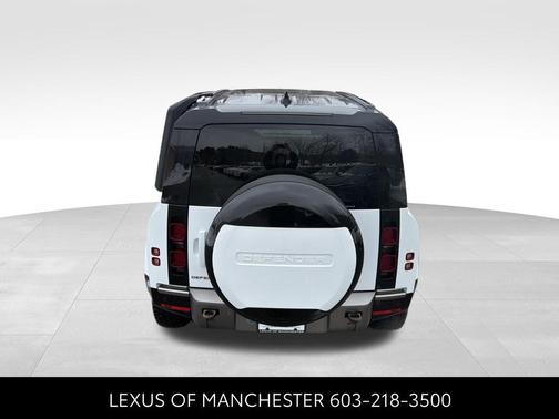 2024 Land Rover Defender 110 P400 X-Dynamic SE