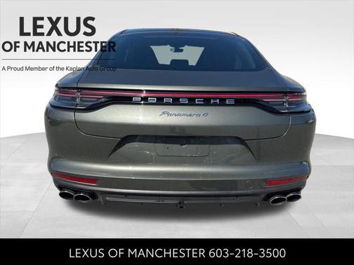 2022 Porsche Panamera 4