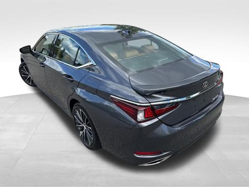 Cloudburst Gray 2025 Lexus ES 350 Base