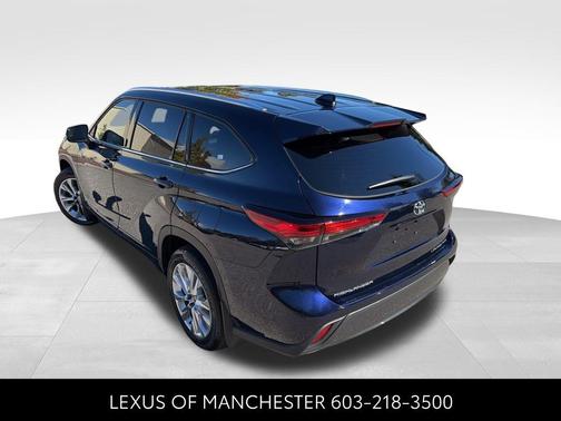 2022 Toyota Highlander Limited