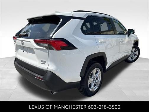 2020 Toyota RAV4 XLE