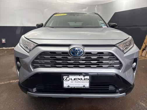 2021 Toyota RAV4 Hybrid SE