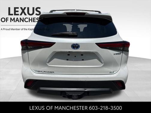 2023 Toyota Highlander Hybrid XLE
