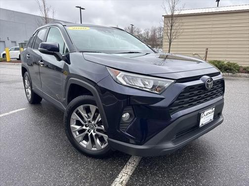 2020 Toyota RAV4 XLE Premium