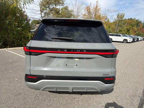 2026 Lexus TX 500h F SPORT Premium