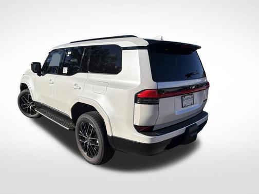 Eminent White Pearl 2026 Lexus GX 550 Premium+